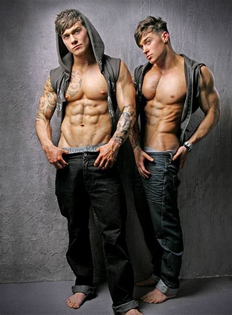 Mesmerizing Measurements: Admiring the Envy-Inducing Physiques of the Love Twins 