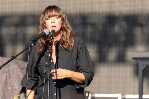 A Closer Look at Cat Power's Music Catalog and Chart-Topping Tracks