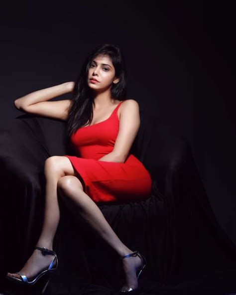 A Figure to Admire: Priyanka Bhardwaj's Fitness and Beauty Secrets