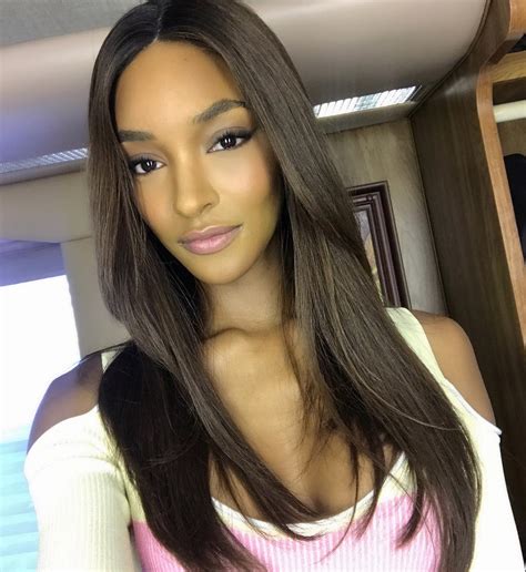 A Role Model for Many: Jourdan Dunn’s Impact on Young Women