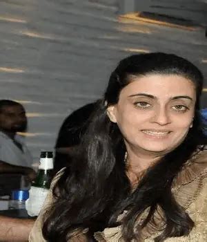 Aarti Sabharwal's Net Worth and Earnings