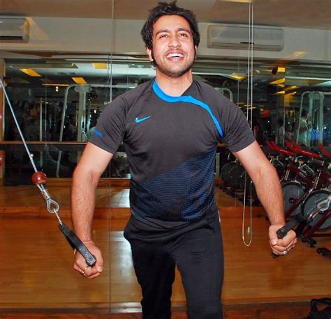 Adhyayan Suman's Figure and Fitness Routine