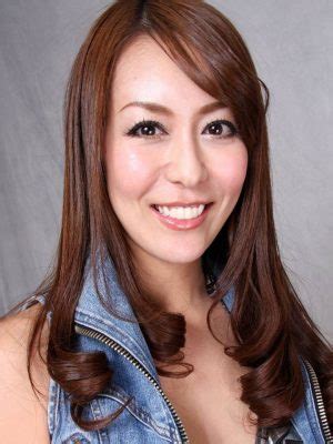 Age is Just a Number: Akari Asakiri's Date of Birth