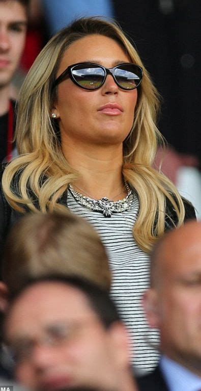 Alex Curran: A Style Icon and Accomplished Entrepreneur