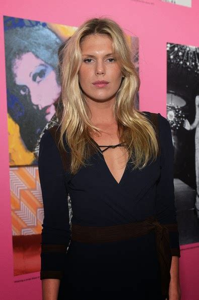 Alexandra Richards: A Versatile Creative with an Exceptional Journey of Achievements