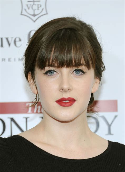 Alexandra Roach: Get acquainted with the intriguing details