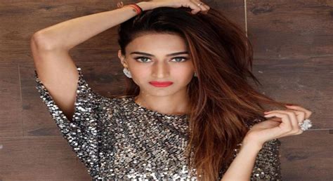 An Insight into Erica Fernandes: A Glimpse into Her Personal Life and Interests