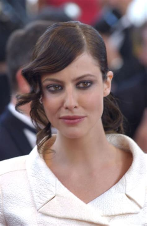 Anna Mouglalis' Personal Life and Relationships