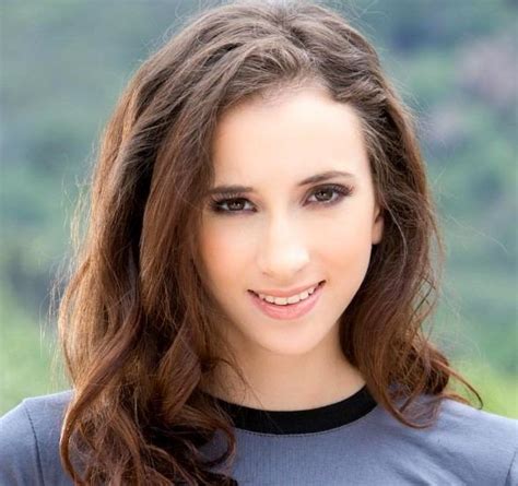 Behind the Scenes: The Reality of Belle Knox's Life in the Industry