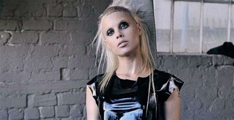 Behind the Scenes: Yolandi Visser's Relationships and Family Life