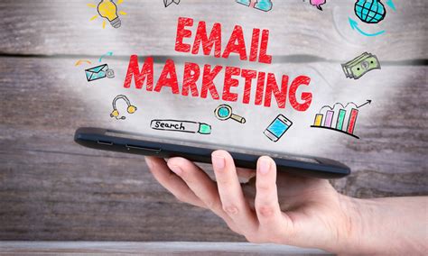 Crafting Engaging Email Content to Drive Interaction