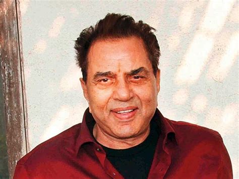 Dharmendra's Journey: A Glimpse into the Life of a Legendary Bollywood Personality