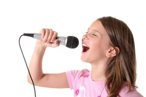 Discovering Her Passion for Singing at a Young Age