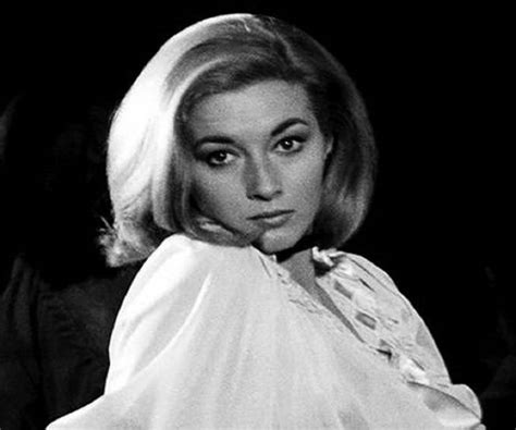 Early Life and Background of Daniela Bianchi