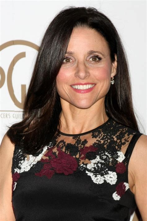 Exploring Julia Louis Dreyfus's Height and its Impact on Her Image