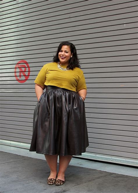 Exploring Leila Thomas's Figure, Fashion Choices, and Style