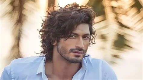 Exploring Vidyut Jammwal's Remarkable Financial Success