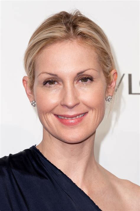 Financial Success: Exploring Kelly Rutherford's Wealth