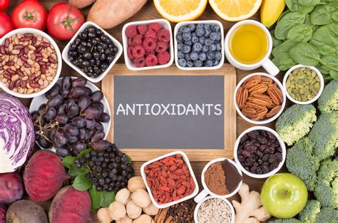 Food for Thought: The Role of Antioxidants in Safeguarding Neural Cells