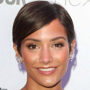 Frankie Sandford: A Biography of an Exceptionally Gifted Vocalist and Performer
