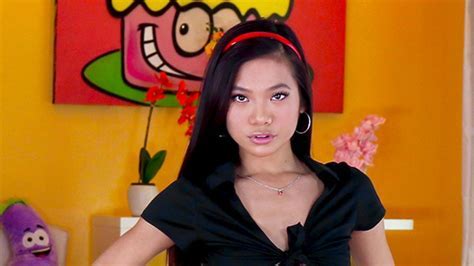 Hannah Sugarcookie: An Emerging Talent in the Adult Entertainment Industry