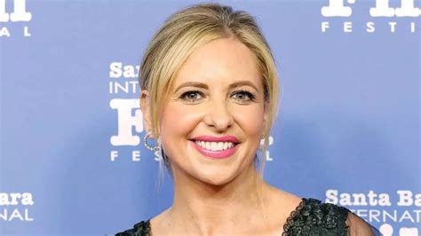 Height Matters: Discovering Sarah Michelle Gellar's Statuesque Stature