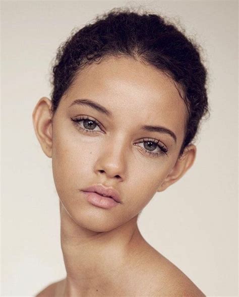 Height and Physical Features of Marina Nery