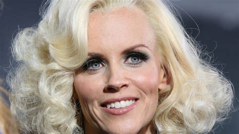 Jenny McCarthy: A Versatile Performer