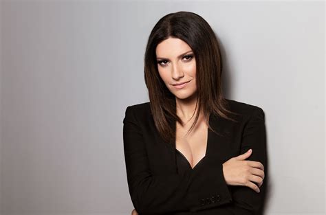 Laura Pausini: A Journey from her native Italy to International Fame