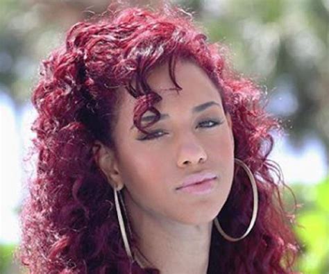 Personal Life: Natalie La Rose's Relationships and Interests