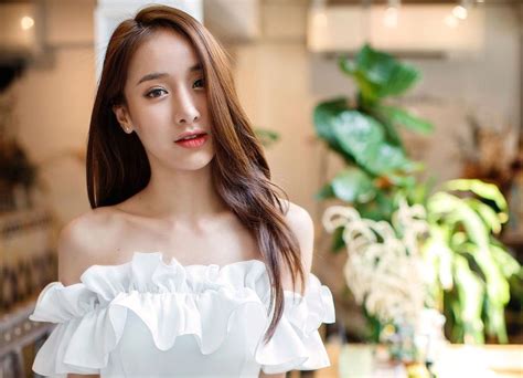 Pichana Yoosuk Biography