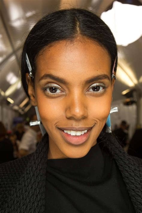 Rising Star in the Fashion Industry: Grace Mahary