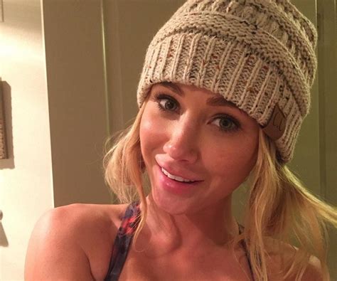 Sara Jean Underwood: The Story of Her Life