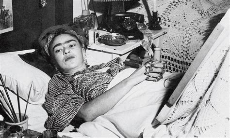 The Early Life of Frida Kahlo: From Tragic Accident to Emerging Artistic Talent