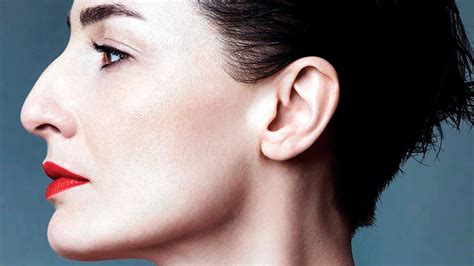 The Evolution of Erin O'Connor's Career: From Runway to Entrepreneurship