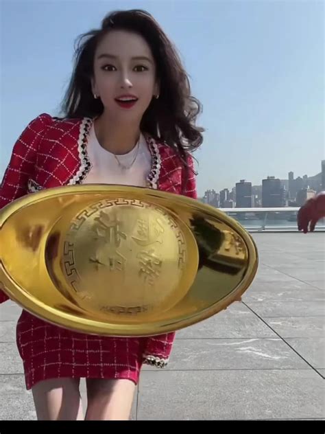 The Financial Success of Angelababy: Unveiling Her Wealth