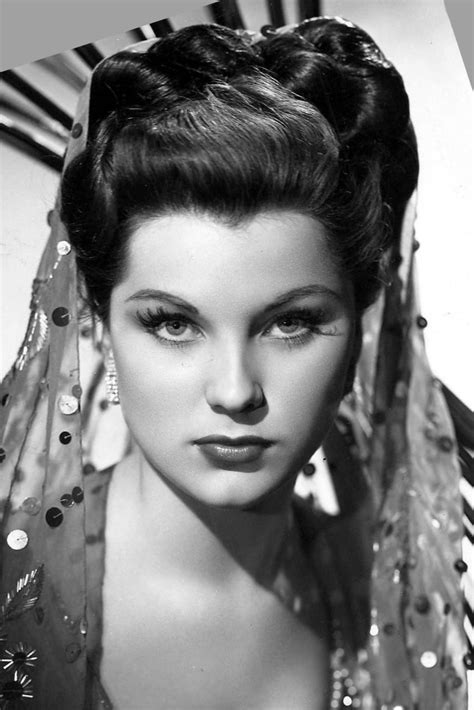 The Height of Debra Paget: A Noteworthy Feature