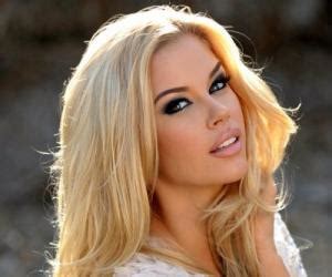 Unveiling Jessa Hinton's Figure and Statistics