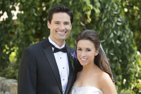 Unveiling Lacey Chabert's height, relationships, and family
