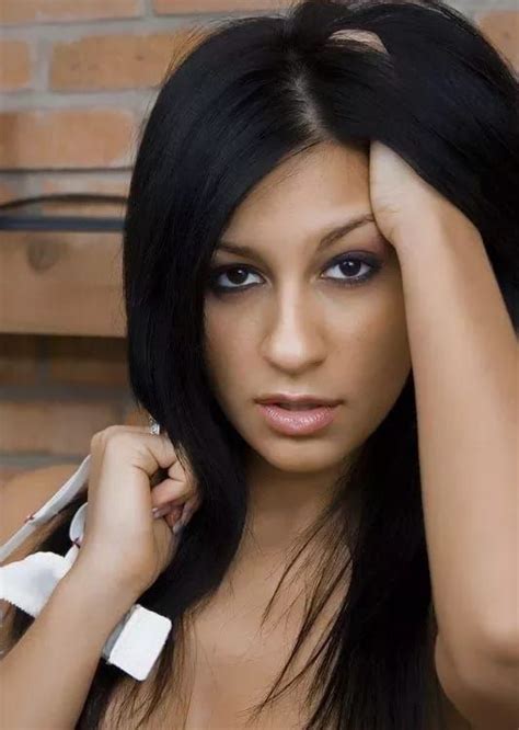 Unveiling Raven Riley's Age, Height, and Personal Information