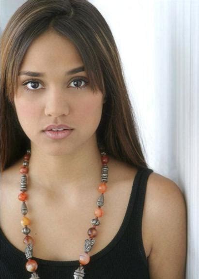 Unveiling Summer Bishil's Age and Early Life
