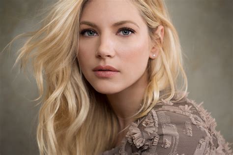 Unveiling the Mystery: Katheryn Winnick's Age