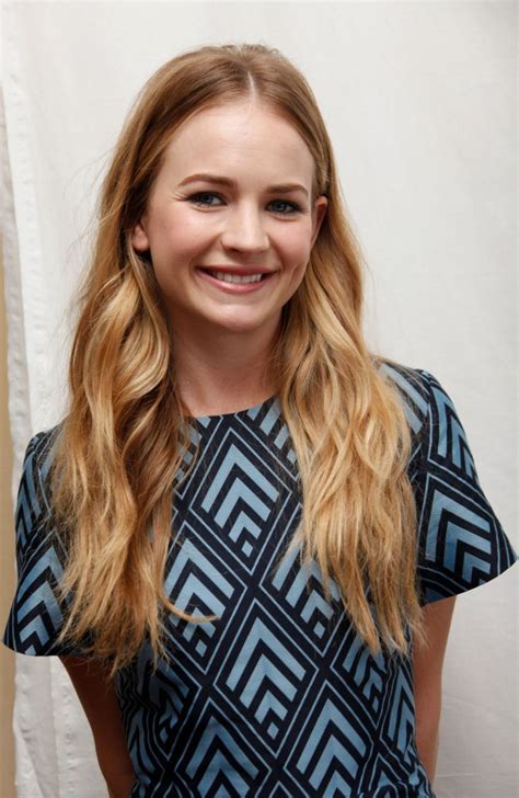 Unveiling the Secrets: Britt Robertson's Age and Height