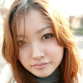 Yukari Shimizu: A Rising Star in the Entertainment World